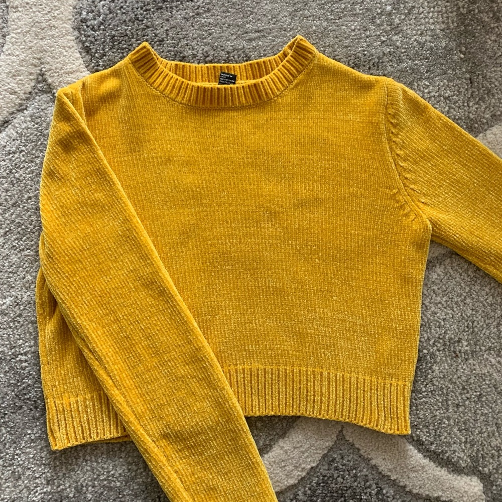 Cropped Sweater